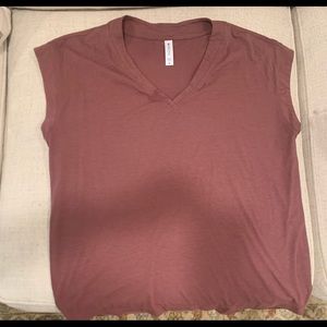 Athleta Avenue Tee Size Medium